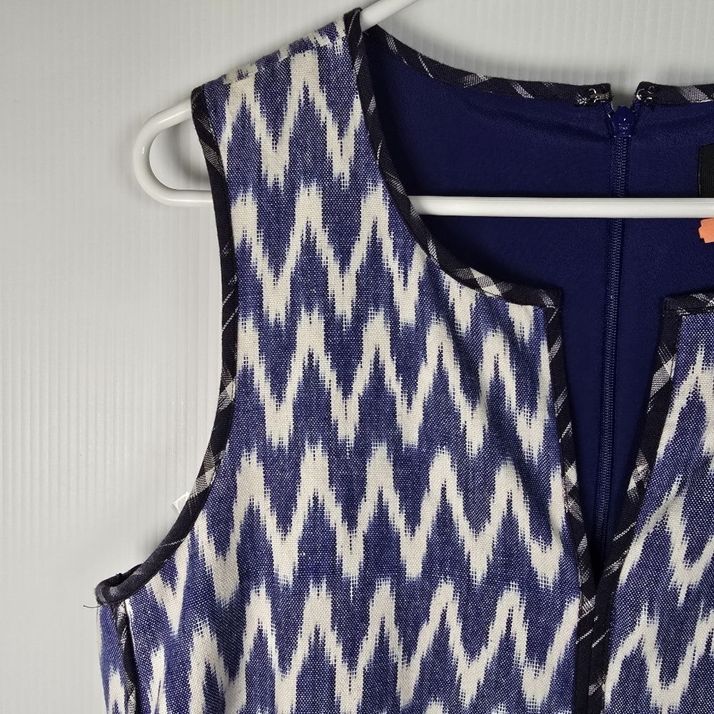 J. Crew Women's Sleeveless Shift Dress  Blue And White Ikat V-Neckline Size 10 - Picture 8 of 15